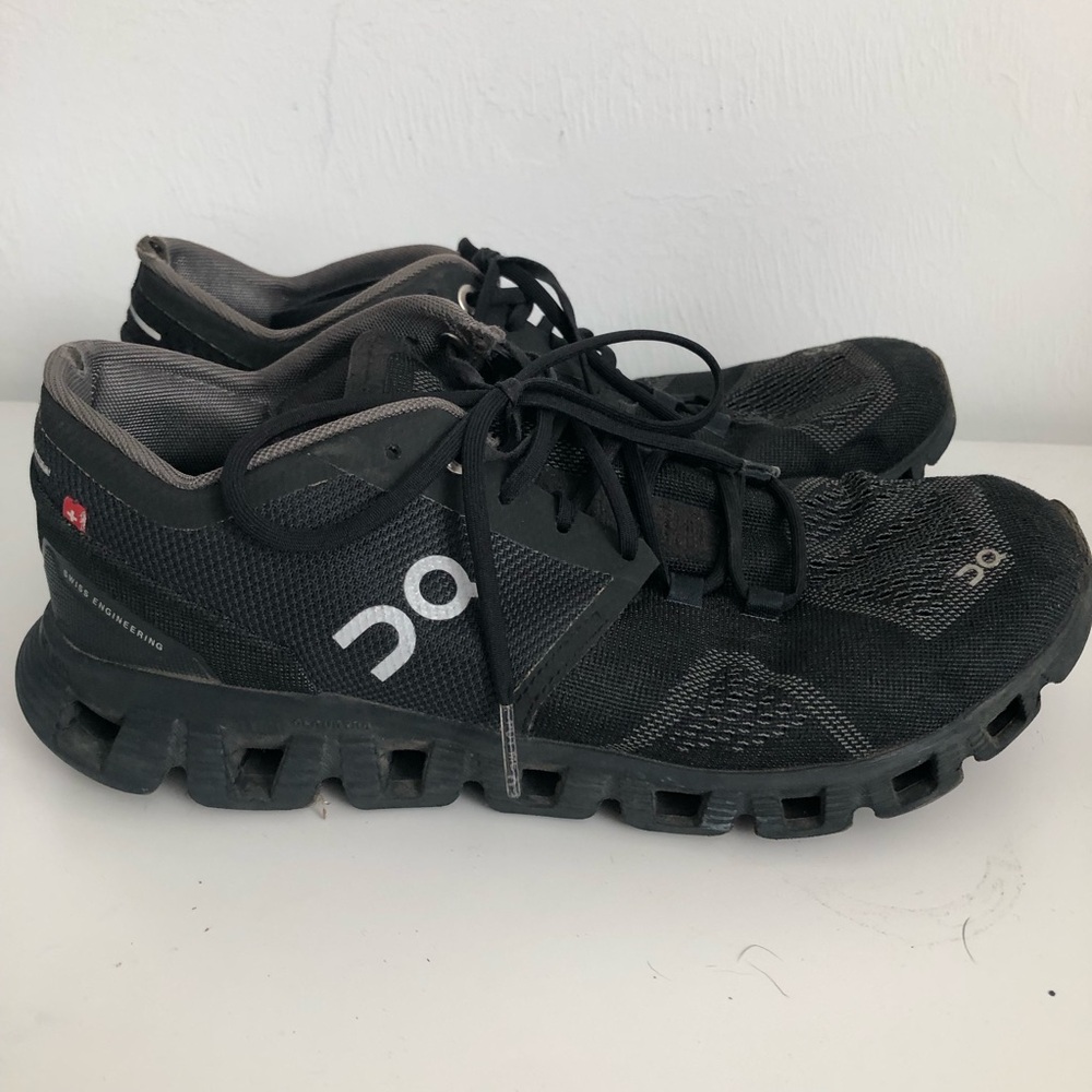 On Running Running Cloud Black Running Shoes